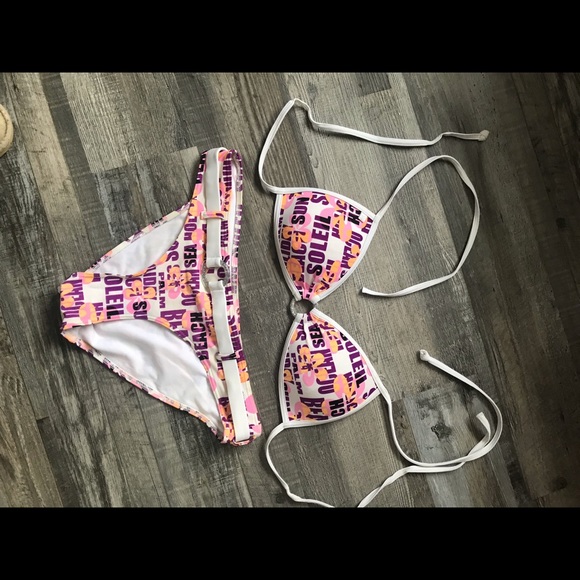 Bathing suit - Picture 3 of 3